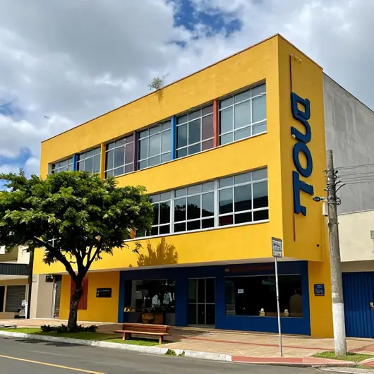 BOLT: Um Espaço Criativo em Vitória