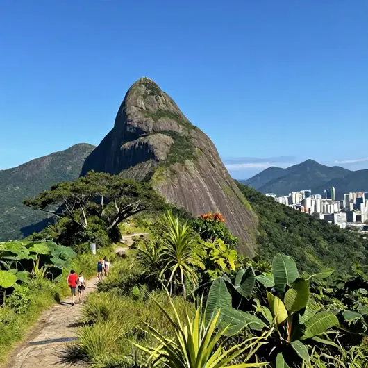 Descubra o Morro do Moreno: Um Paradigma da Beleza Natural em Vila Velha