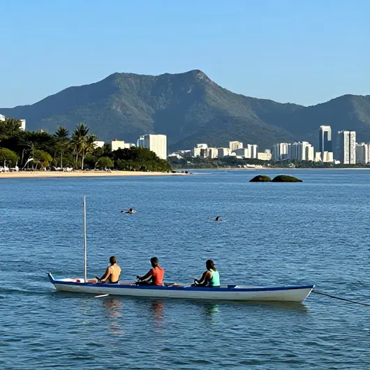 Explorando Passeios de Lancha em Vitória - ES