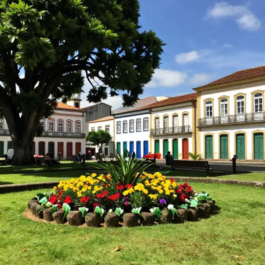 Praça Costa Pereira - Um Ponto de Encontro em Vitória
