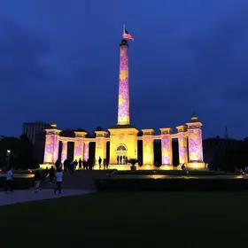Agosto Lilás: Vitória inicia campanha com mobilização, monumentos iluminados e ações pela cidade Agosto Lilás